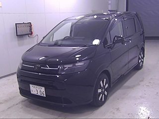 HONDA FREED 2024