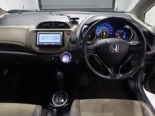 HONDA FIT SHUTTLE 2012