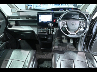 HONDA STEP WAGON 2016