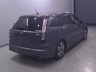 HONDA STREAM 2010