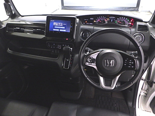 HONDA N BOX 2017