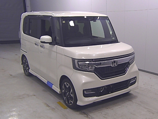 HONDA N BOX 2017