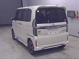HONDA N BOX 2017