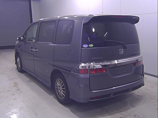 HONDA STEP WAGON 2009
