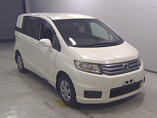 HONDA FREED 2012