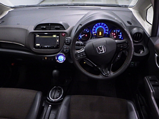 HONDA FIT SHUTTLE 2013