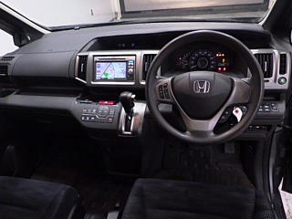 HONDA STEP WAGON 2013