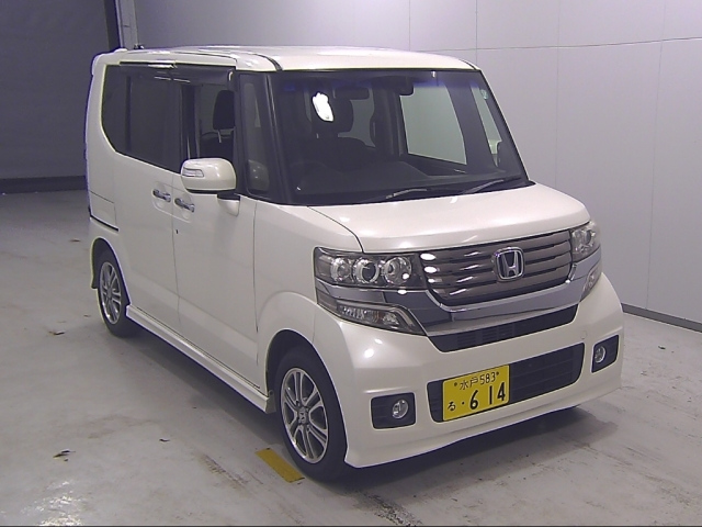 HONDA N BOX 2015