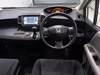 HONDA FREED 2008