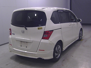HONDA FREED 2008