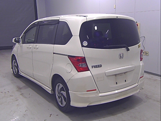 HONDA FREED 2008