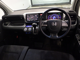 HONDA LIFE 2011