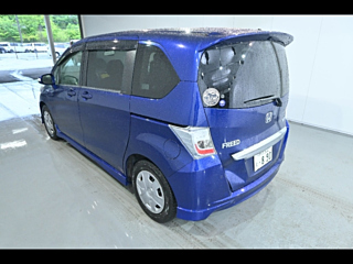 HONDA FREED 2012