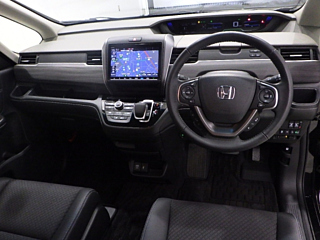 HONDA FREED 2022