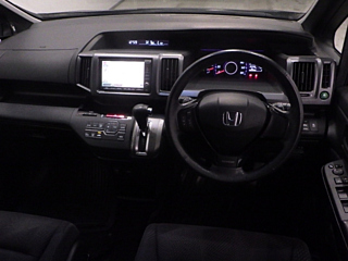 HONDA STEP WAGON 2010