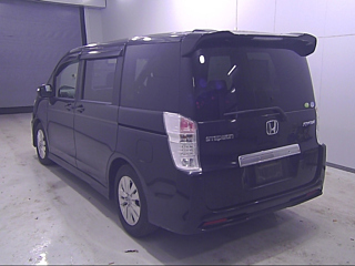 HONDA STEP WAGON 2010