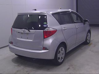TOYOTA RACTIS 2013