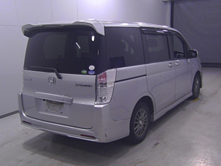 HONDA STEP WAGON 2010