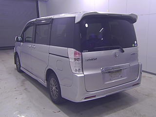 HONDA STEP WAGON 2010
