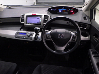 HONDA FREED 2014