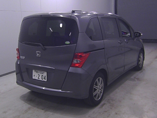 HONDA FREED 2011