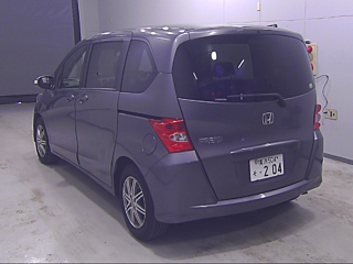 HONDA FREED 2011