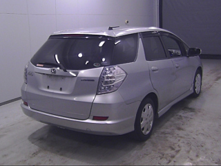 HONDA FIT SHUTTLE 2012