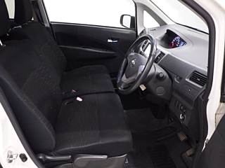 DAIHATSU MOVE 2011
