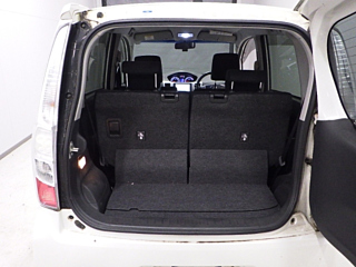 DAIHATSU MOVE 2011
