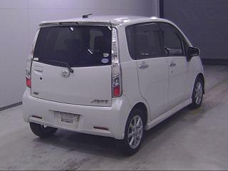 DAIHATSU MOVE 2011
