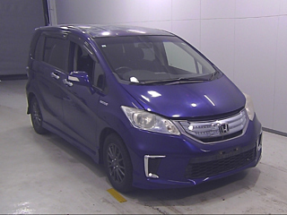 HONDA FREED 2013