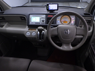 HONDA LIFE 2009