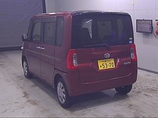 DAIHATSU TANTO 2017