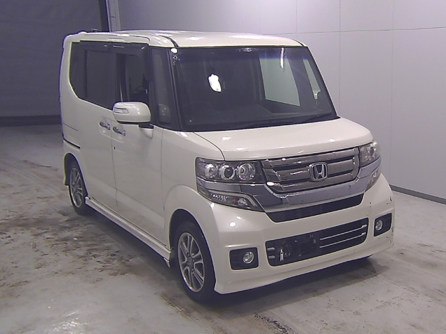 HONDA N BOX 2015
