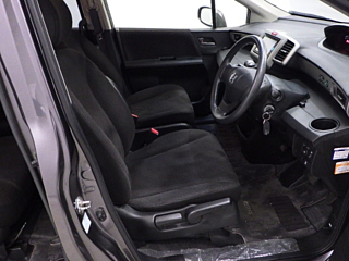 HONDA FREED 2015