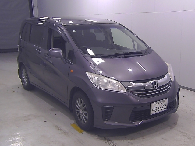 HONDA FREED 2015