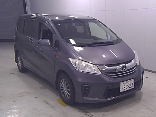 HONDA FREED 2015