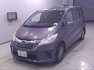 HONDA FREED 2015