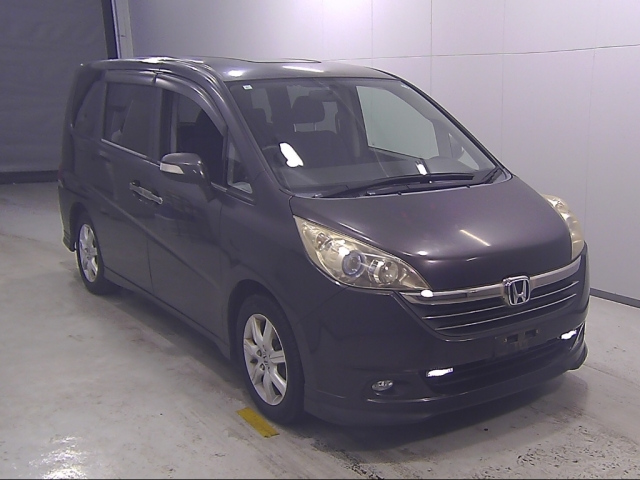 HONDA STEP WAGON 2005
