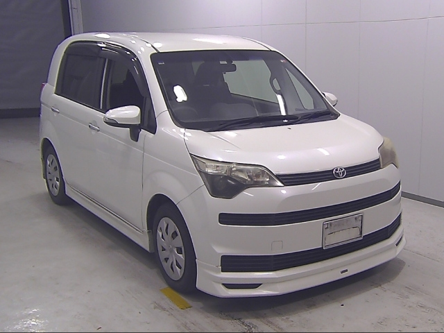 TOYOTA SPADE