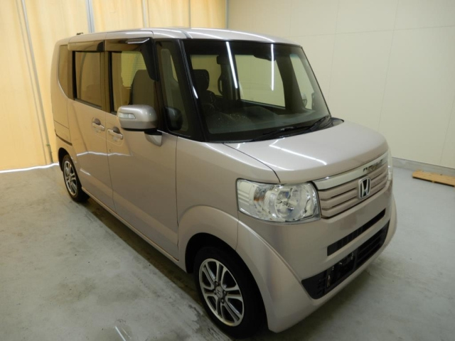 HONDA N BOX 2014