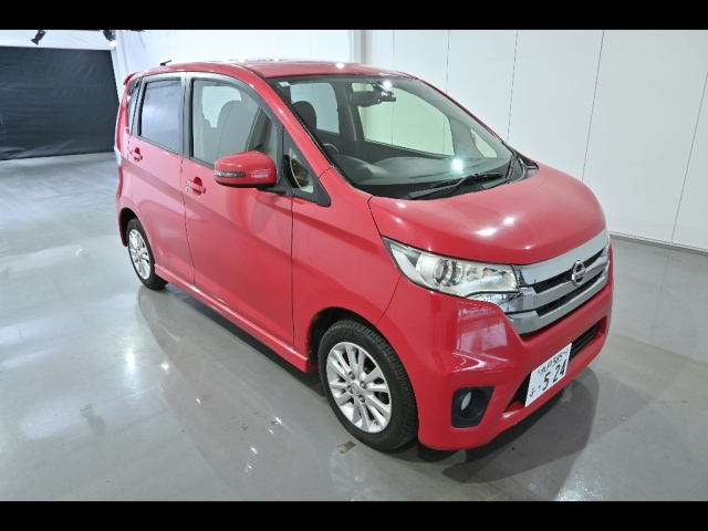 NISSAN DAYZ 2014