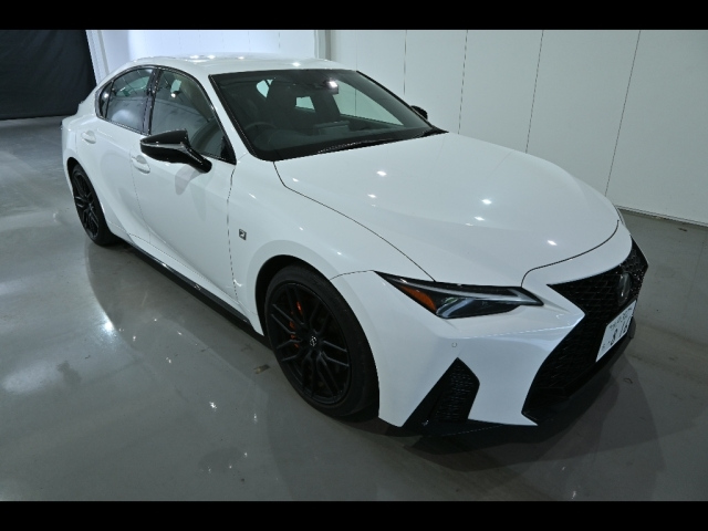 LEXUS IS 2022
