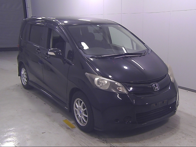HONDA FREED 2010