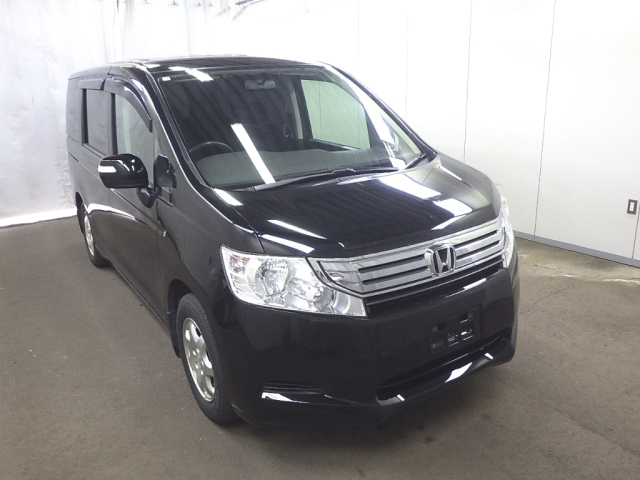 HONDA STEP WAGON 2010