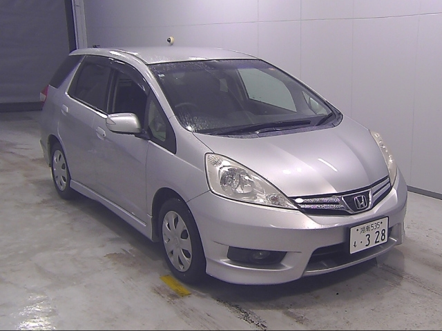 HONDA FIT SHUTTLE 2011