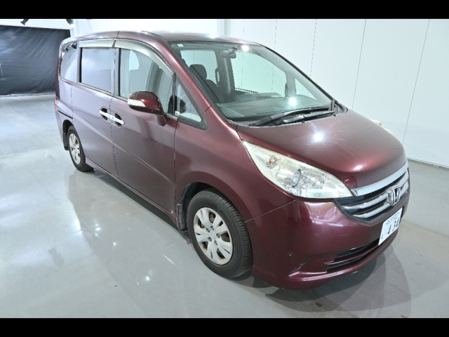 HONDA STEP WAGON 2009