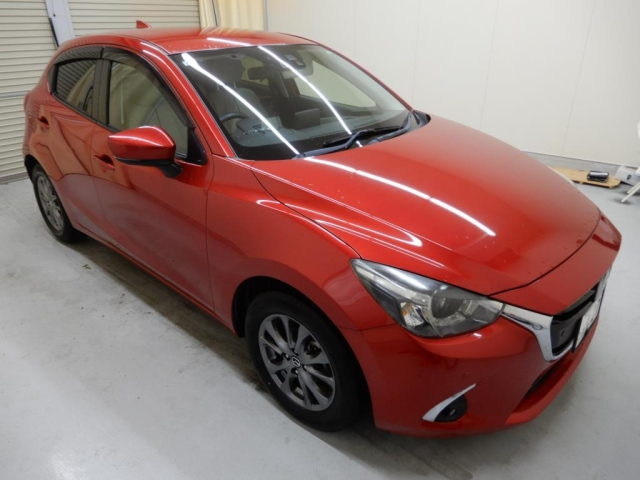 MAZDA DEMIO 2017