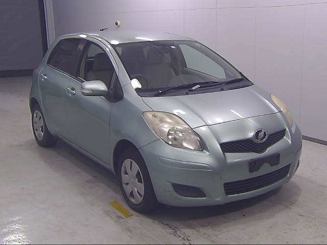 TOYOTA VITZ 2008
