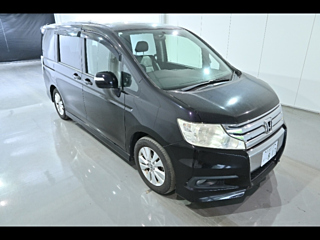 HONDA STEP WAGON 2011